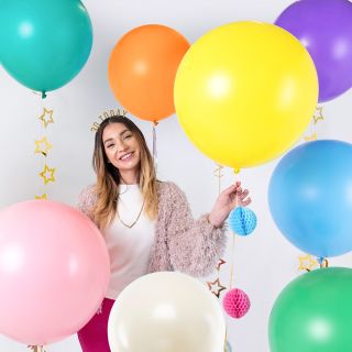 BALÓNKY PRO RADOST I OSLAVY ✨🎈 Hledáte jednoduchý a efektní způsob, jak vyzdobit váš vyjímčený den? Balónky mu dodají...